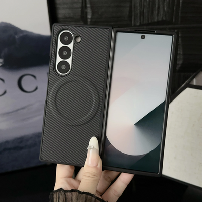 CarbonSkin Z Fold 7 – Ultra-Thin MagSafe Matte Armor