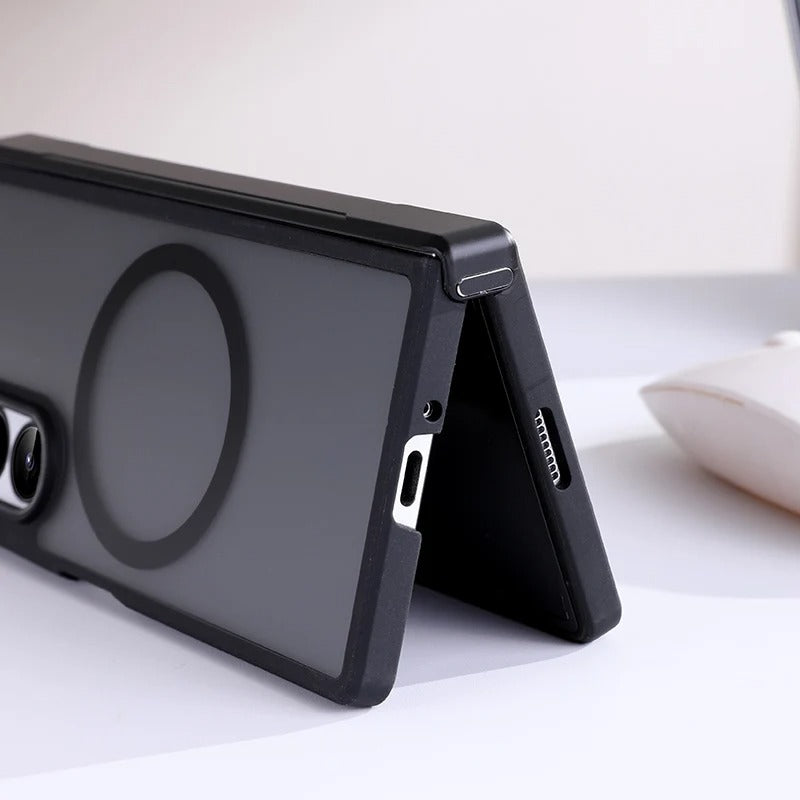 ClearMag Fold – Transparent MagSafe Case for Z Fold 6,5,4