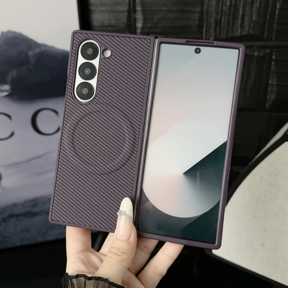 CarbonSkin Z Fold 7 – Ultra-Thin MagSafe Matte Armor