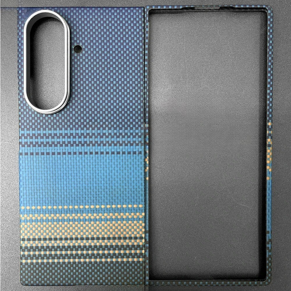 FeatherShield –  Z Fold 7, 6 Ultra-Slim Kevlar® Aramid Carbon MagSafe Case