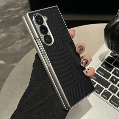 CarbonEdge Fold 7,6,5,4 – Ultra-Thin Carbon Fiber Case